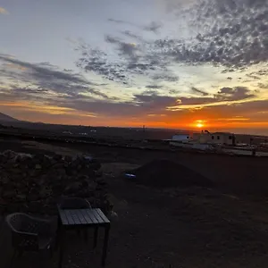 https://oasis-vasiliko-relax-and-vacaciones-lanzarote.in-canary-islands.com
